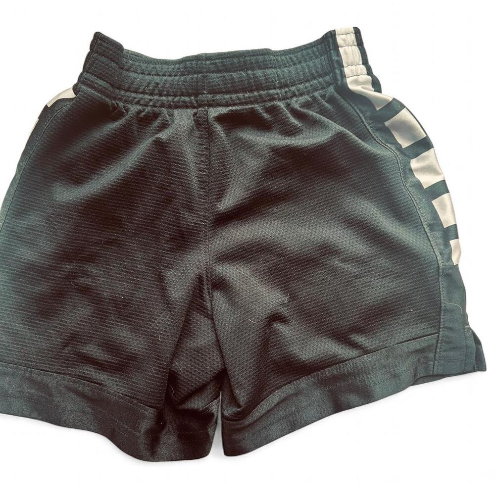 Boys small nike black and Vintage Acrive Shorts - Picture 3 of 3